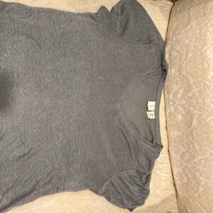 Joie XL Gray Short Sleeve linen V neck Tee